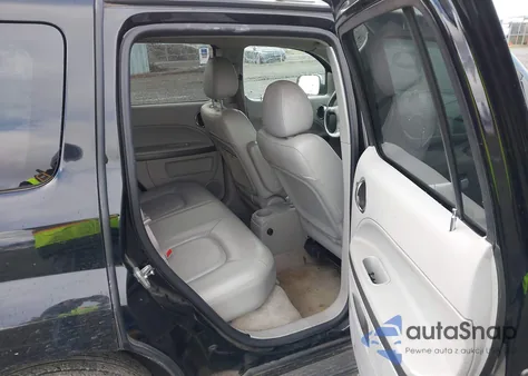 2006 Chevrolet Hhr Lt z USA, uszkodzony, nr VIN 3GNDA23P06S675133